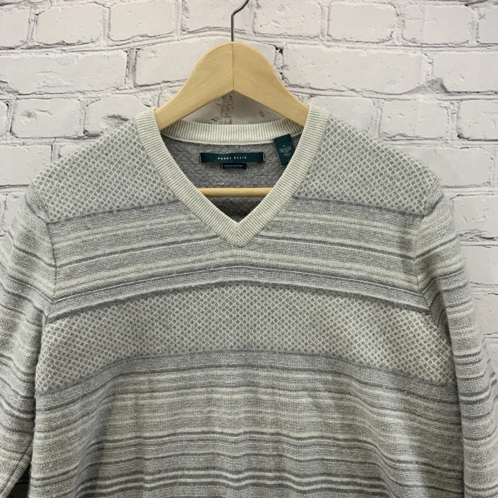 Perry Ellis Sweater‎ Merino Wool Blend Mens Sz L Gray Striped Pullover Henley